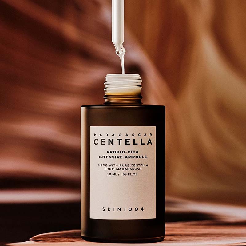 SKIN1004 Madagascar Centella Probio-Cica Glow Sun Ampoule SPF 50+ PA++++ Sérum SKIN1004 Madagascar Centella Probio-Cica Glow Sun Ampoule SPF 50+ PA++++ Sérum